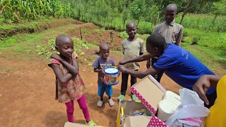 Donation boxes to the ’Crybaby family’ - with love from Brazil (Dec 3rd 2024)